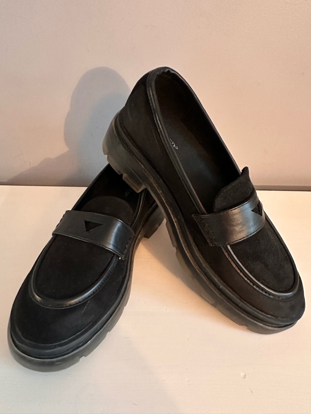 WANTED - Women’s Black Loafers, Size 7.5, Dutch, Chunky, Platform, EUC